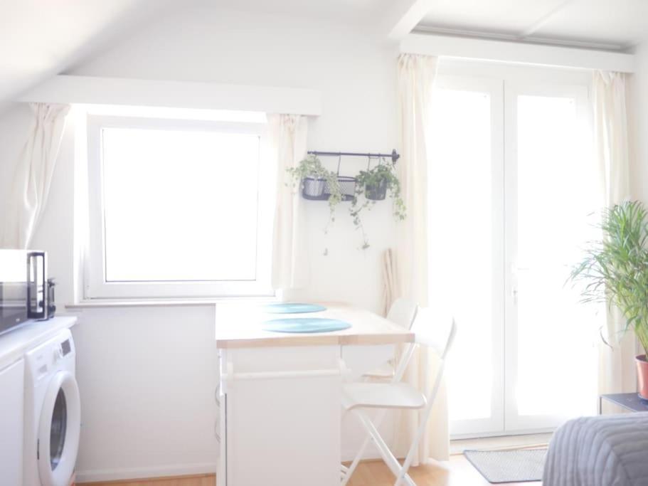 Chic 1br + Terrace Appartement *